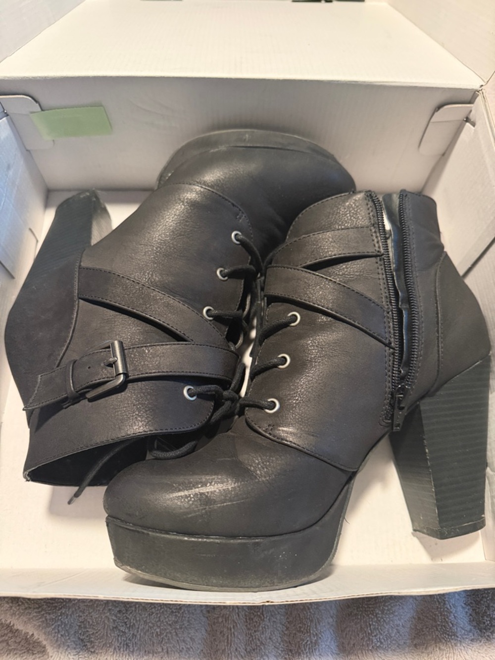 Women's Black Lace-Up Platform Ankle Boots